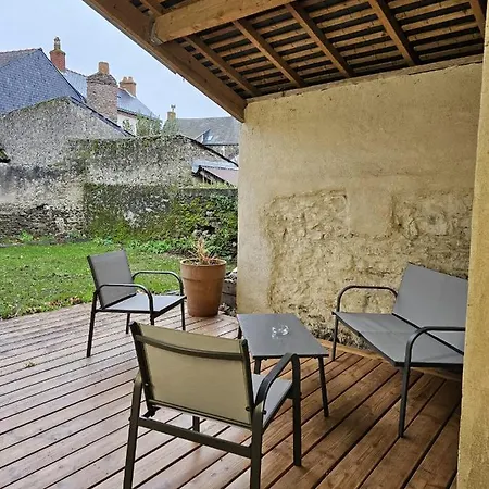 Le Refuge De Loire Montrelais