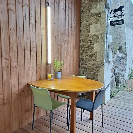 Le Refuge De Loire Holiday home Montrelais